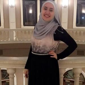 Meet your Posher, Abeer